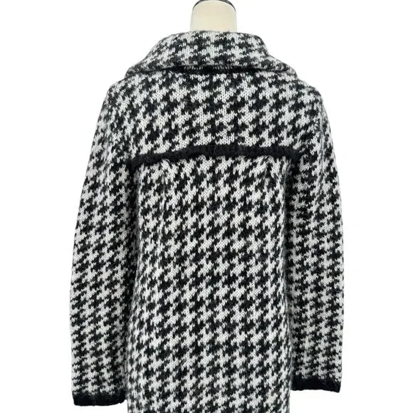 Carducci Black & White Houndstooth Wool & Mohair Blend Knit Cardigan Sweater - Picture 7 of 12